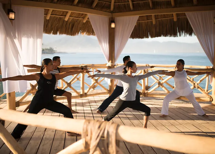 Crown Paradise Club All Inclusive